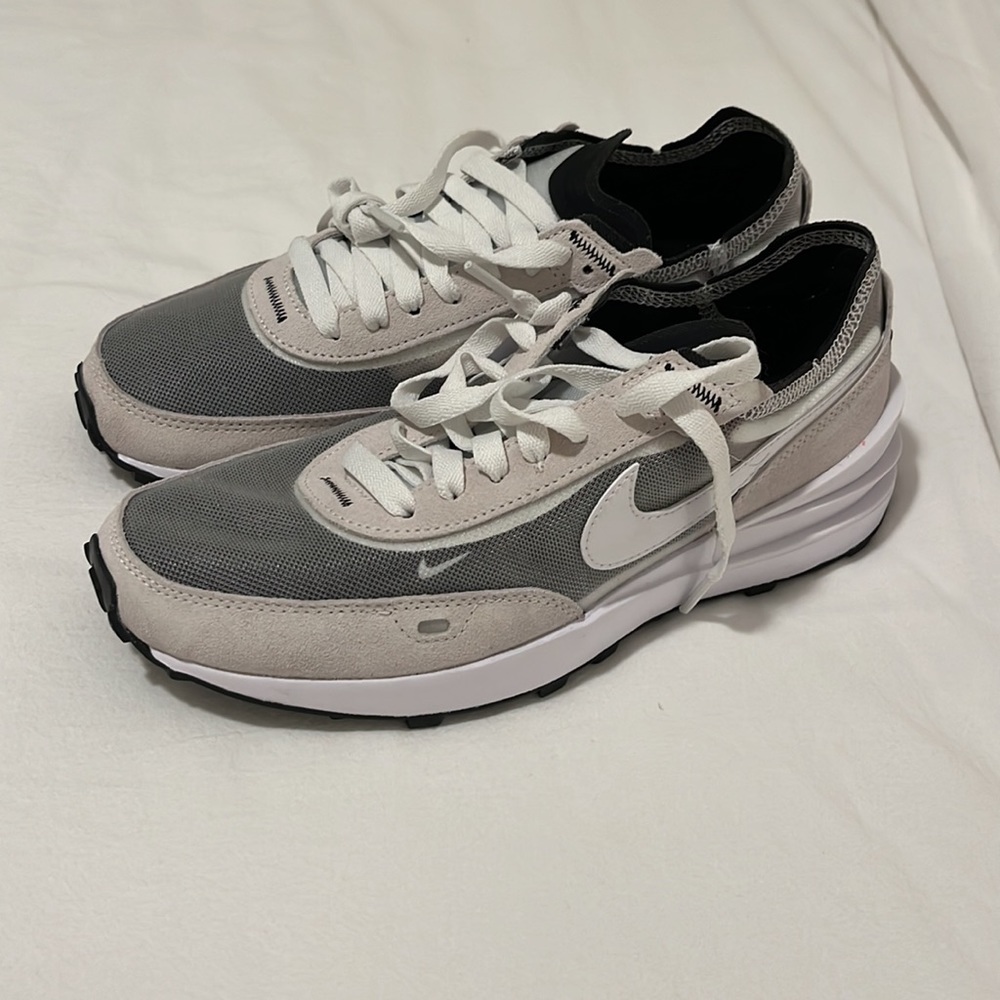 Nike waffle sneakers